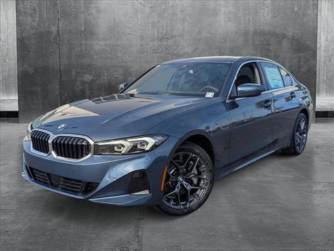 Used 2025 BMW 330i Sedan w/ Convenience Package image 1