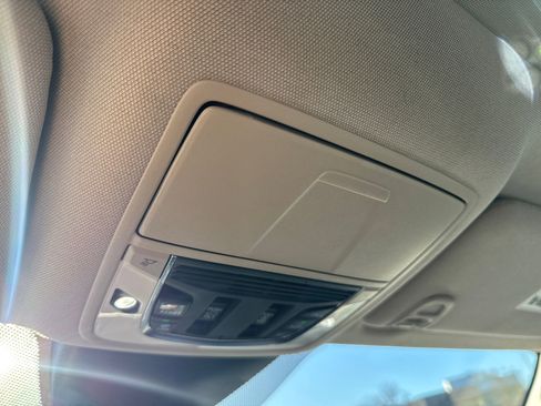 Used 2022 Acura MDX SH-AWD image 31