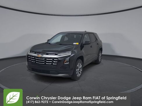 Used 2026 Chevrolet Equinox LT FWD image 6