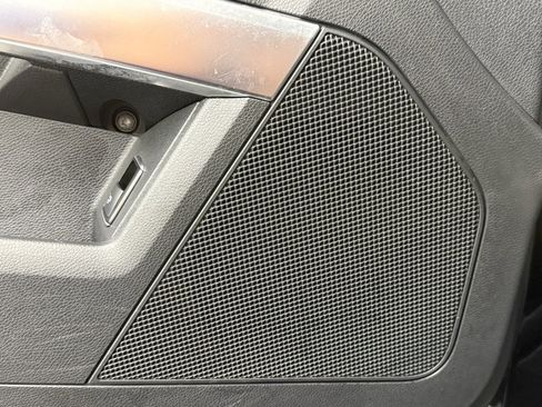 Used 2015 Mercedes-Benz GLK 350 2WD image 17