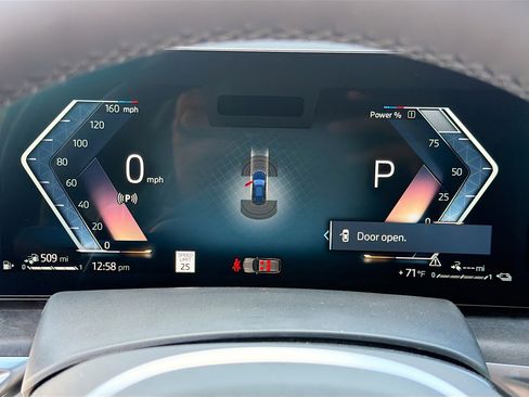 New 2026 BMW X5 xDrive50e w/ Executive Package image 41