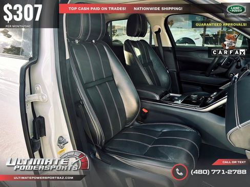 Used 2018 Land Rover Range Rover Velar S AWD/4WD image 27