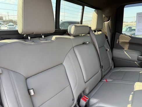 Used 2019 Chevrolet Silverado 1500 LTZ w/ LTZ Plus Package image 19