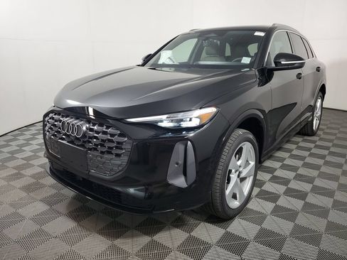 New 2026 Audi Q5 Premium Plus AWD/4WD image 3