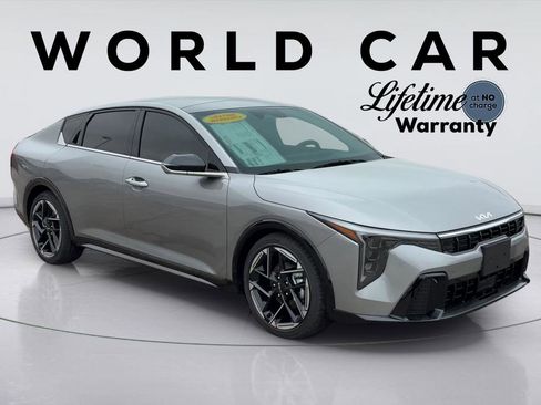 New 2025 Kia K4 GT-Line Turbo w/ GT-Line Premium Package FWD image 1