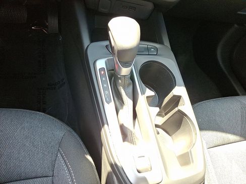 Used 2025 Chevrolet Trax LS image 16