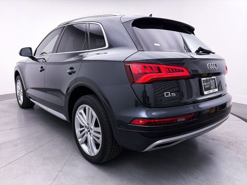 Used 2018 Audi Q5 Prestige w/ Prestige Package image 16