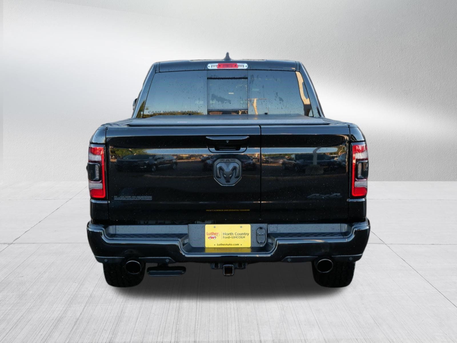 Used 2022 RAM 1500 Laramie AWD/4WD image 6