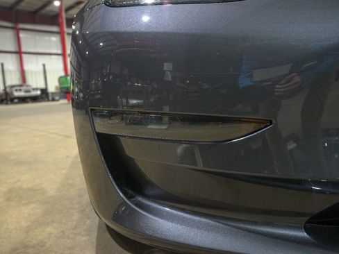 Used 2023 Tesla Model 3 Standard Range RWD image 28