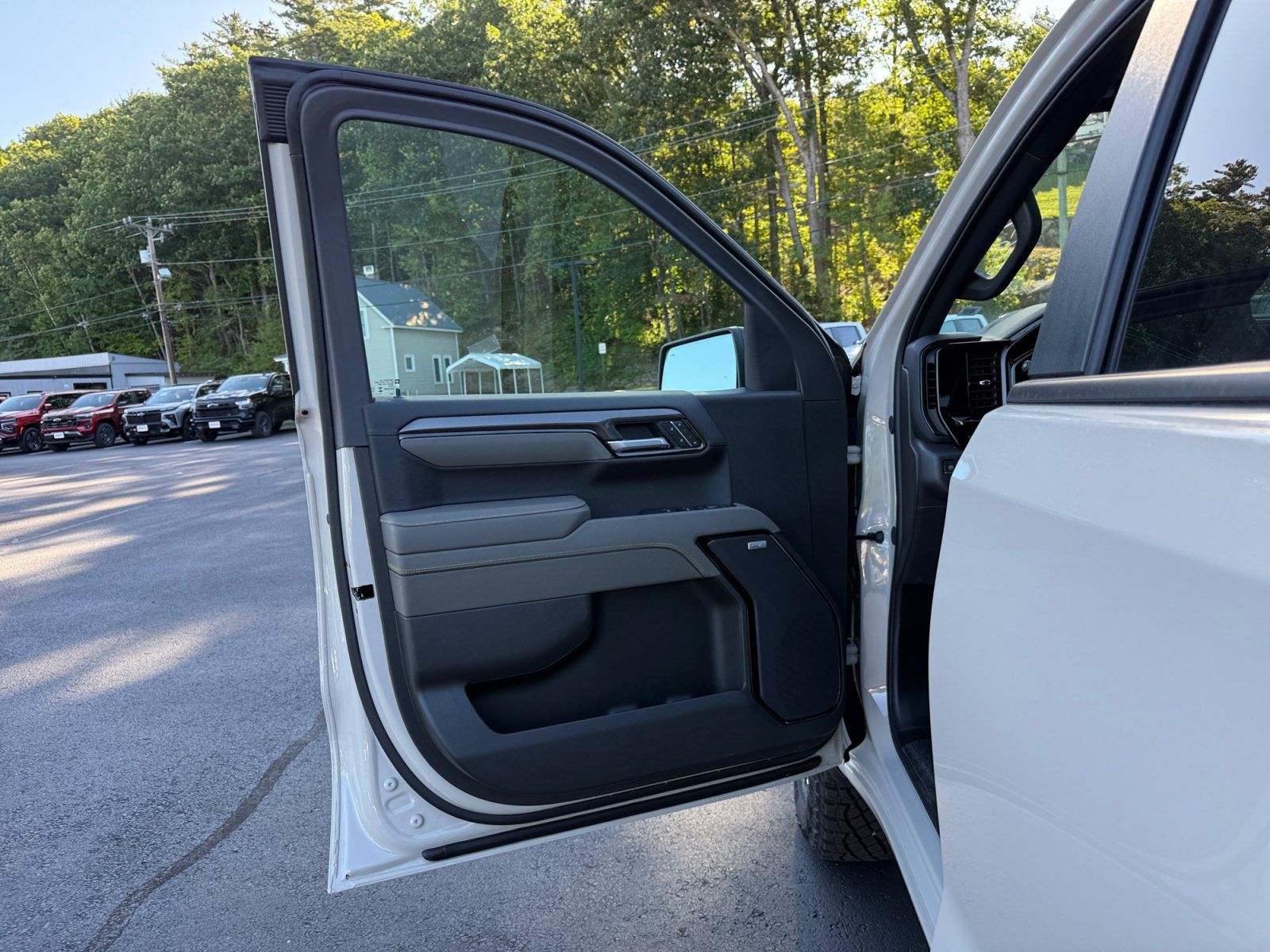 New 2026 Chevrolet Silverado 1500 ZR2 AWD/4WD image 23