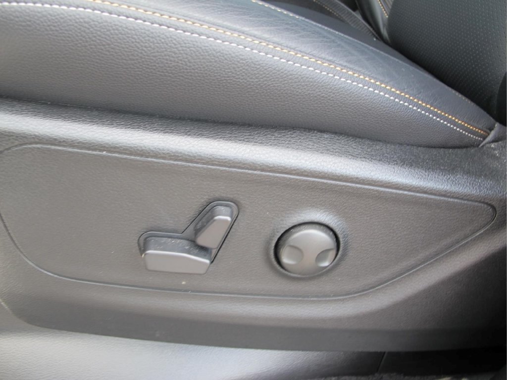 Used 2026 RAM 1500 Big Horn AWD/4WD image 12