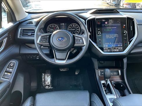 Used 2023 Subaru Ascent Touring image 6