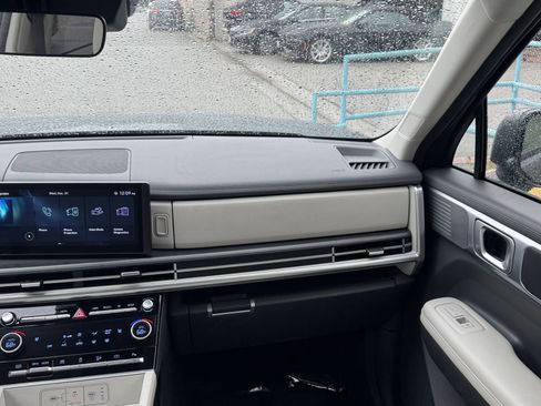 Used 2025 Hyundai Santa Fe SEL image 38