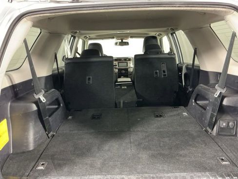 Used 2018 Toyota 4Runner SR5 Premium image 29