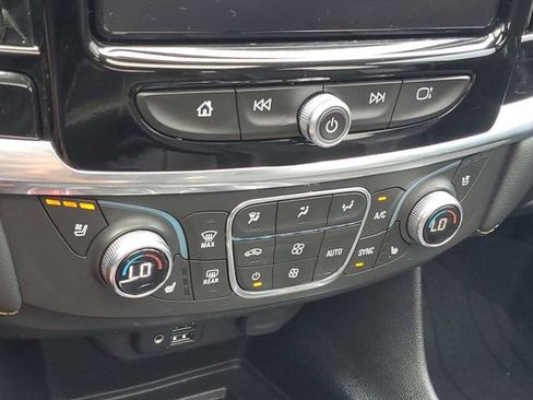Certified 2021 Chevrolet Traverse Premier w/ Redline Edition AWD/4WD image 30