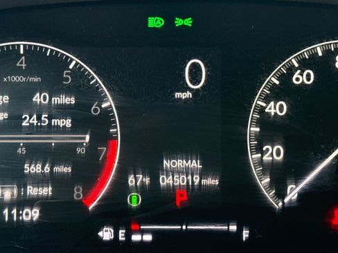 Used 2023 Honda Civic Sport image 25