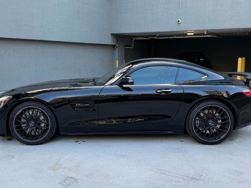 Used 2018 Mercedes-Benz AMG GT Coupe image 3