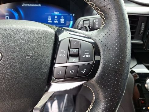 Used 2023 Ford Explorer ST w/ Equipment Group 401A AWD/4WD image 25