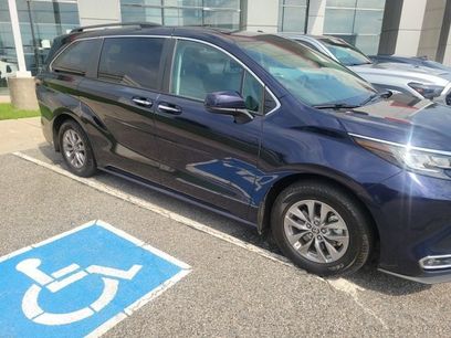 Used 2023 Toyota Sienna XLE w/ XLE Plus Package