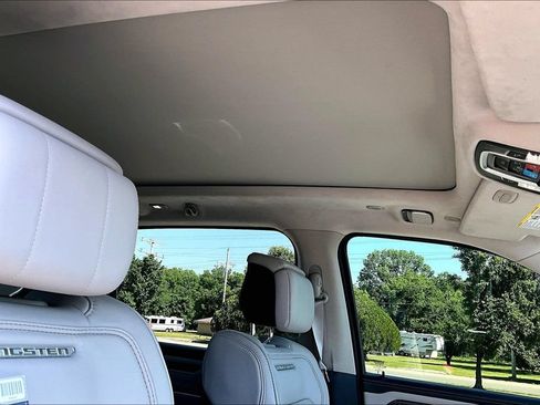 Used 2025 RAM 1500 Tungsten w/ Trailer Tow Group AWD/4WD image 19