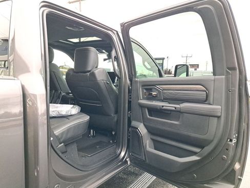 New 2026 RAM 3500 Limited AWD/4WD image 14