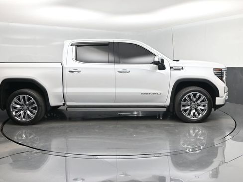 Used 2024 GMC Sierra 1500 Denali w/ Denali Reserve Package AWD/4WD image 2