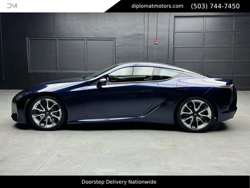 Used 2018 Lexus LC 500 Coupe image 3