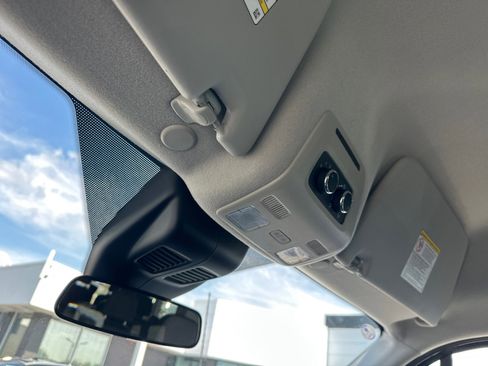 Used 2025 Ford Transit 350 XL image 35