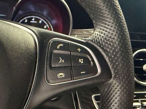 Used 2019 Mercedes-Benz GLC 300 4MATIC image 23