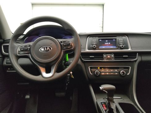 Used 2016 Kia Optima LX image 22