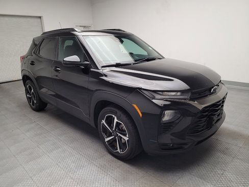 Used 2022 Chevrolet TrailBlazer RS FWD image 13