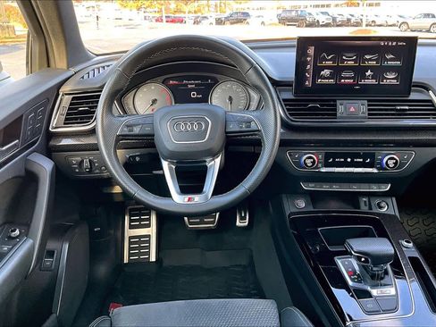 Used 2022 Audi SQ5 Premium image 5