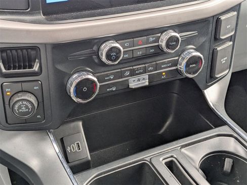 Used 2025 Ford F150 XLT w/ Equipment Group 301A Standard image 19
