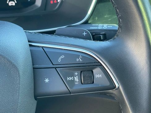 Used 2024 Audi Q3 2.0T Premium image 18