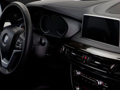 Used 2019 BMW X6 xDrive35i w/ Premium Package image 21