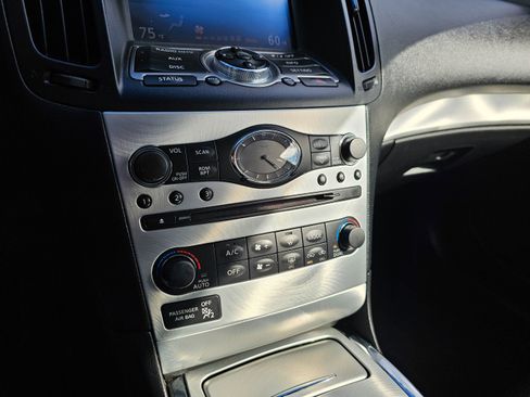Used 2015 INFINITI Q60 Journey image 26