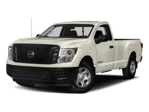 Used 2017 Nissan Titan SV image 1