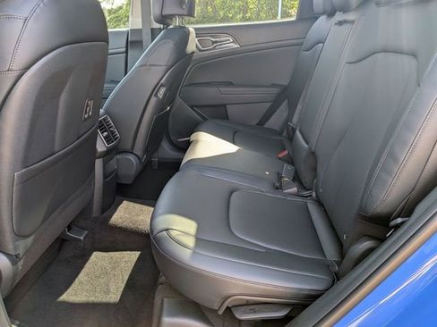 New 2026 Kia Sportage EX FWD image 21