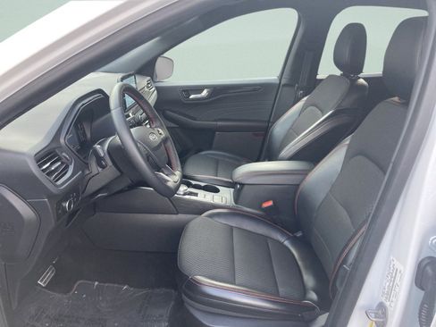 Used 2023 Ford Escape ST-Line image 13