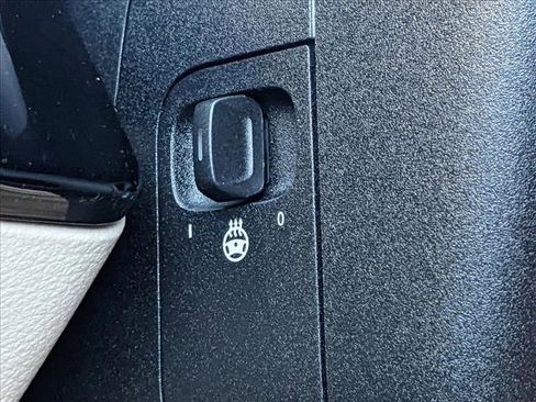 Certified 2025 Mercedes-Benz GLA 250 GLA 250 image 17