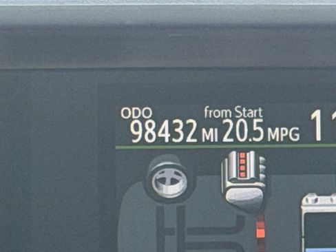 Used 2015 Toyota Prius C Two FWD image 23