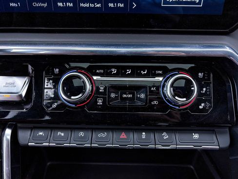 Used 2023 GMC Sierra 1500 Denali Ultimate image 26