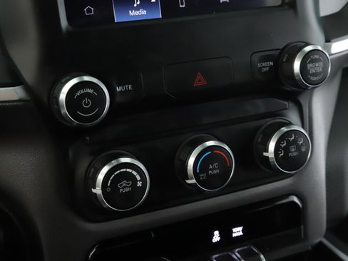 Used 2022 RAM 1500 Big Horn image 13