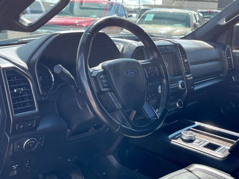 Used 2019 Ford Expedition Limited image 10