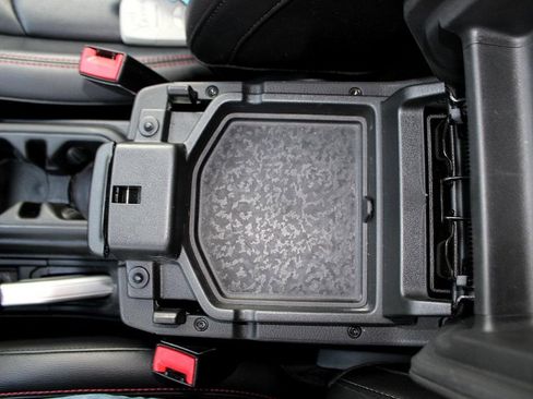 Used 2019 Jeep Wrangler Unlimited Rubicon image 24