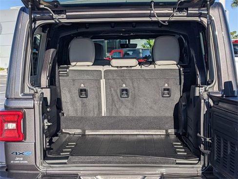 Certified 2021 Jeep Wrangler Unlimited Sahara image 13