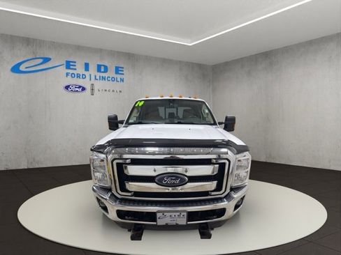 Used 2014 Ford F250 Lariat w/ Lariat Interior Package image 4