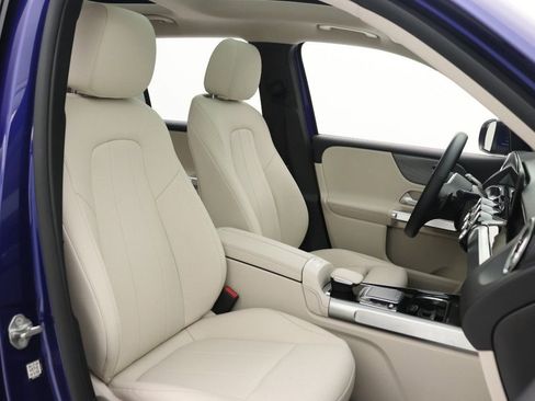 Certified 2022 Mercedes-Benz GLB 250 image 31