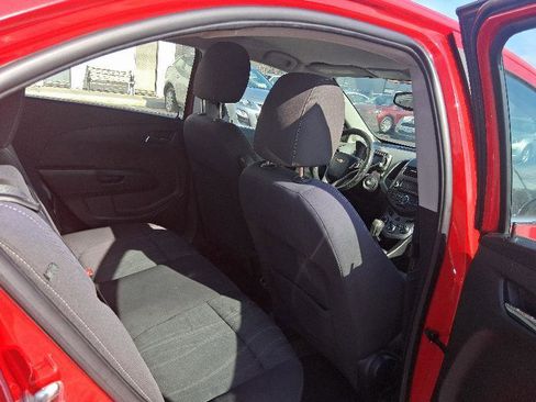 Used 2015 Chevrolet Sonic LT image 19