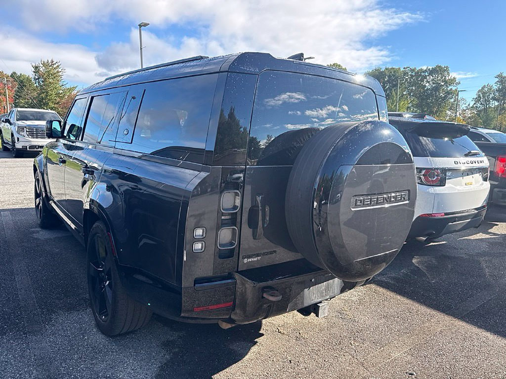 Used 2024 Land Rover Defender 130 X AWD/4WD image 6